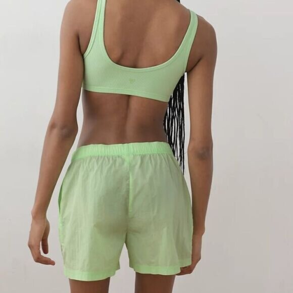 TNA Aritzia Claremont Shorts Size Large NWT - Picture 10 of 11